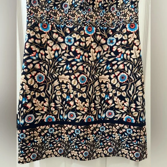 SOLD 💙 Anthropologie Mauve Floral Pattern With Blue Background Dress - Size 10 - Picture 3 of 12